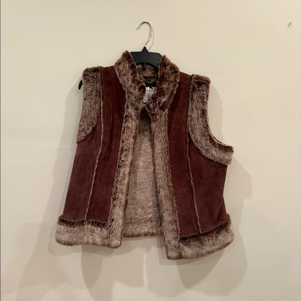 Live a little leather & faux fur vest